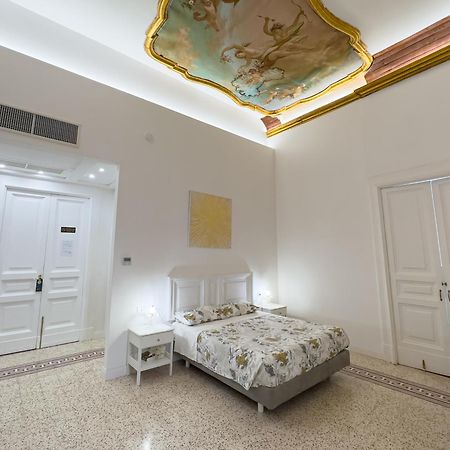 1811 Residenza Storica Bed & Breakfast Napoli Ngoại thất bức ảnh