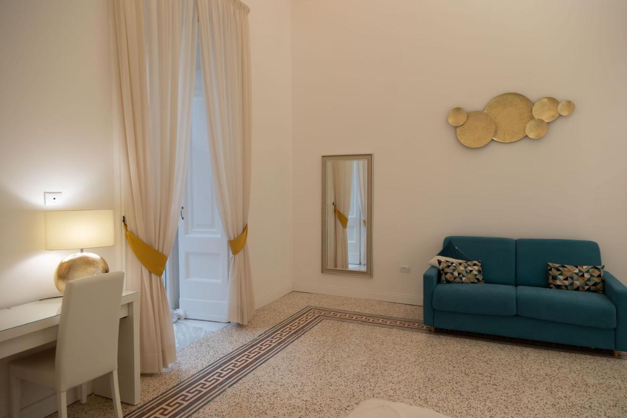 1811 Residenza Storica Bed & Breakfast Napoli Ngoại thất bức ảnh